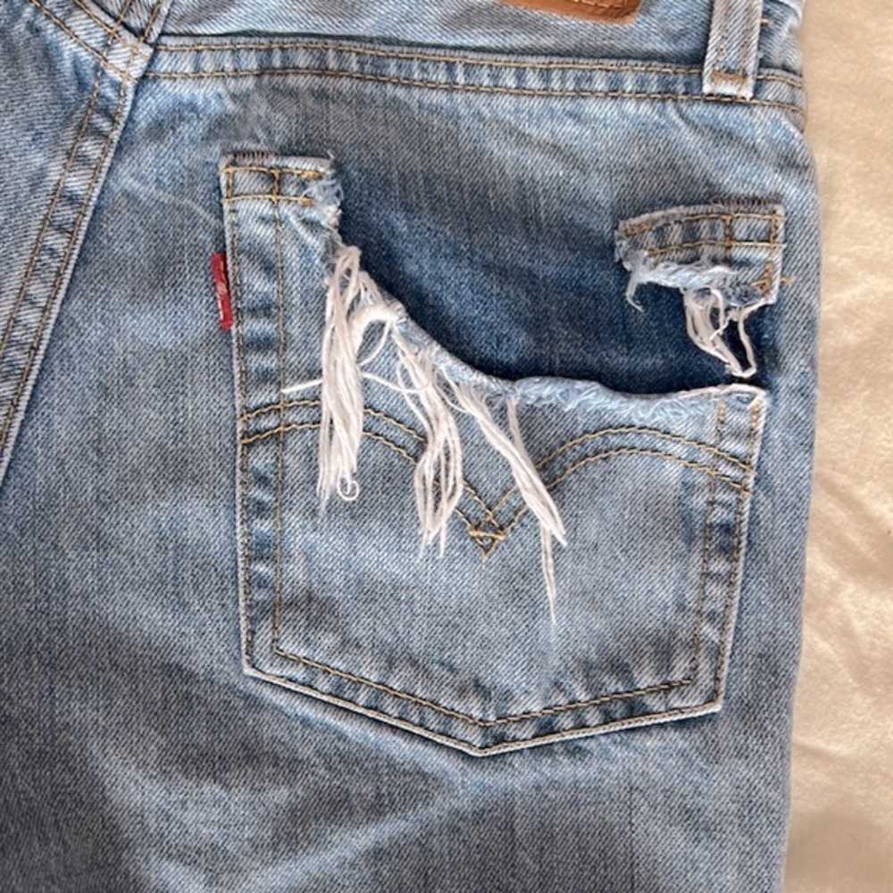 Levi's Distressed Jean Shorts - Picture 3 of 5